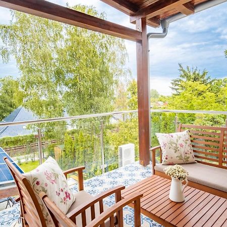 Kiss-Henezi Guest House Keszthely Exterior foto