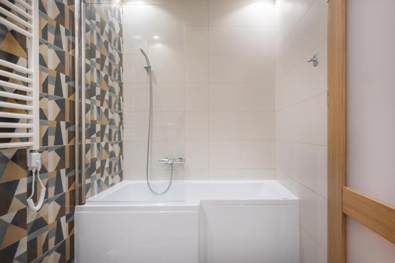 Kiss-Henezi Guest House Keszthely Exterior foto