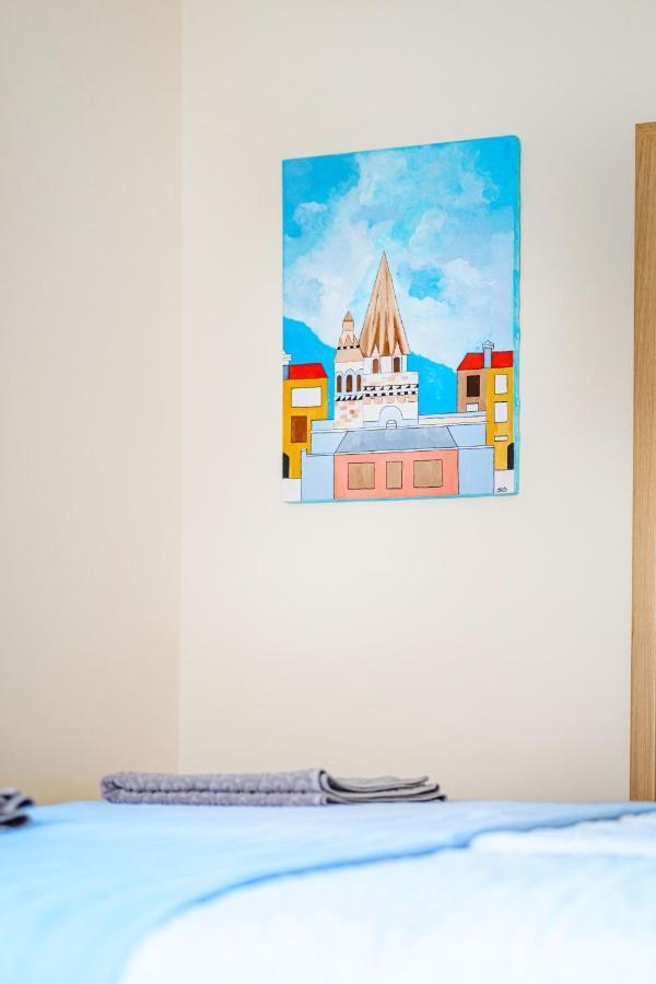 Kiss-Henezi Guest House Keszthely Exterior foto