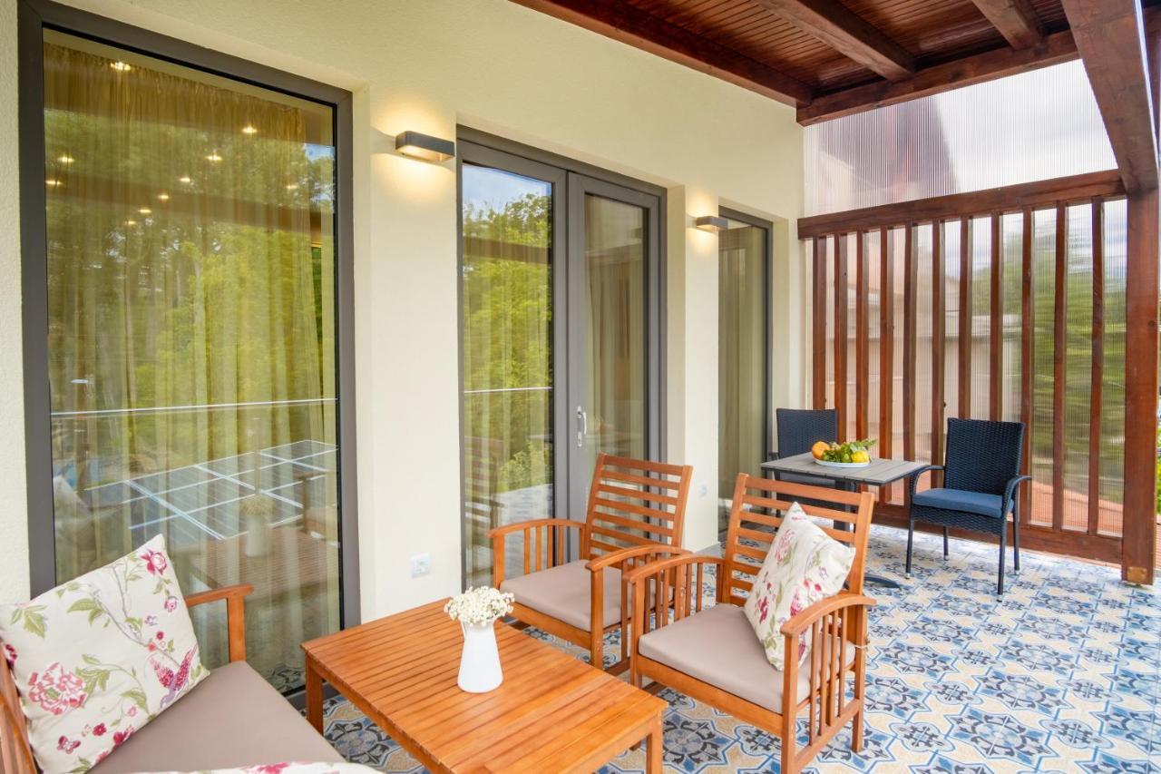 Kiss-Henezi Guest House Keszthely Exterior foto